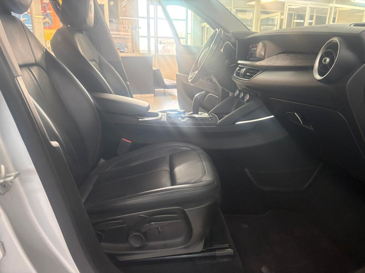 Alfa Romeo Stelvio 2.2 Turbodiesel 190 CV AT8 Q4 Super