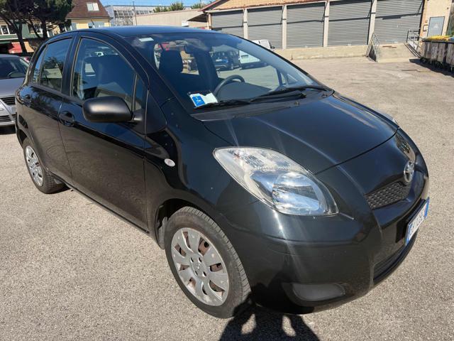 TOYOTA Yaris 1.0 5p Sol senza nessun lavoro da fare