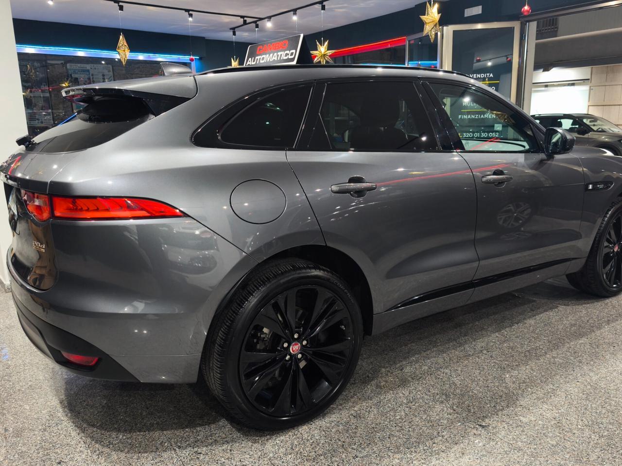 Jaguar F-Pace 2.0 D 180 CV AWD aut. R-SPORT 2018