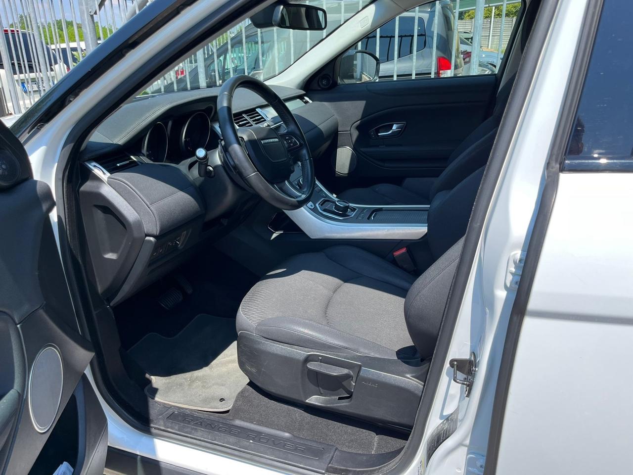Land Rover Range Evoque 2.0 TD4 150 CV 5p. Pure