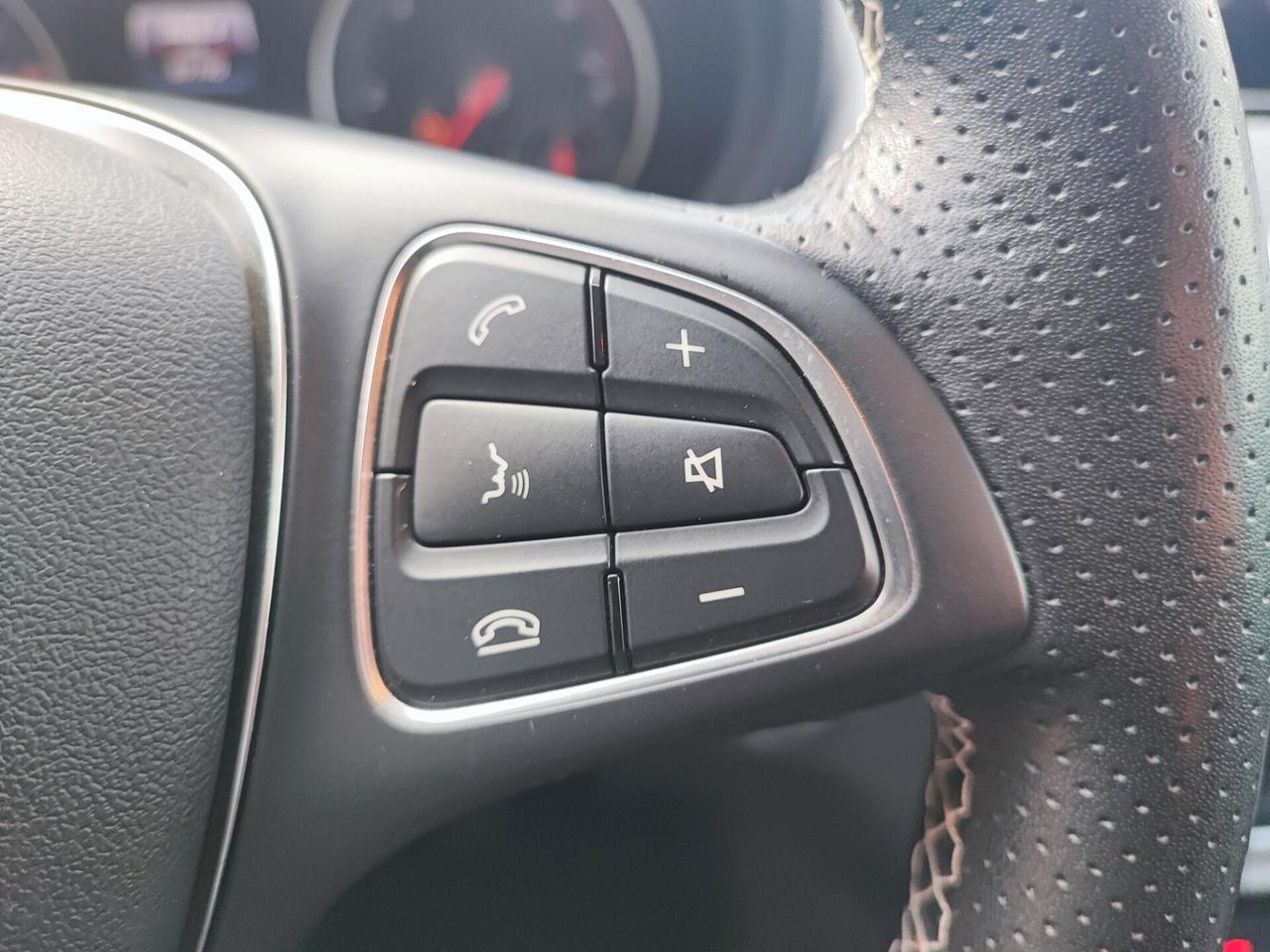 Mercedes-benz B 180 d Premium