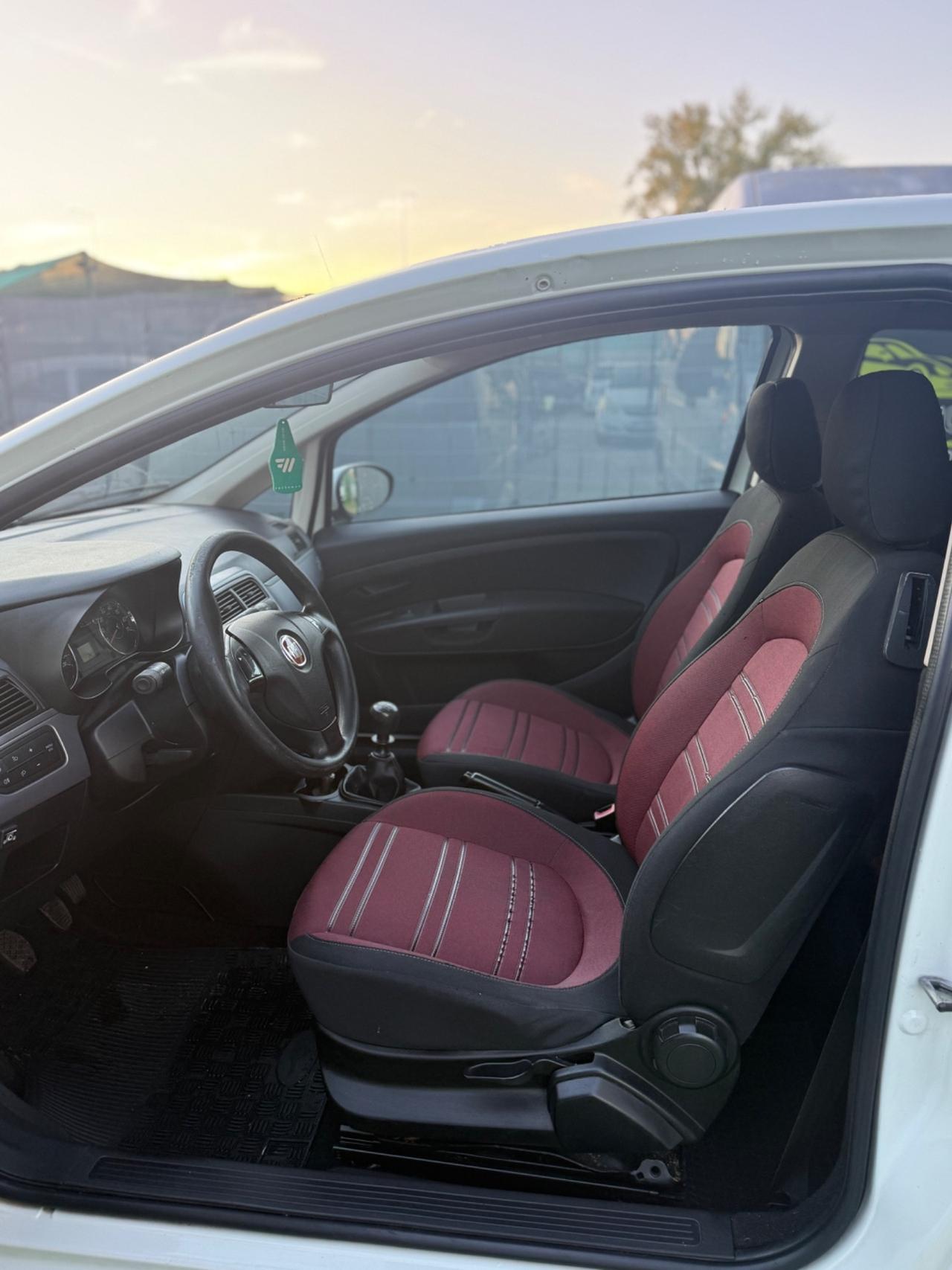 Fiat GRANDE PUNTO 2012 1.4 GPL NEOPATENTATI