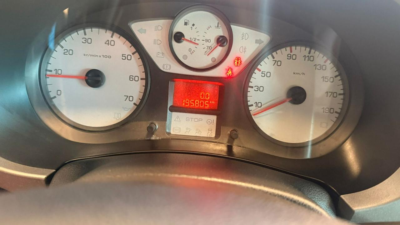 Peugeot Partner Tepee 1.6 HDi 90CV Outdoor