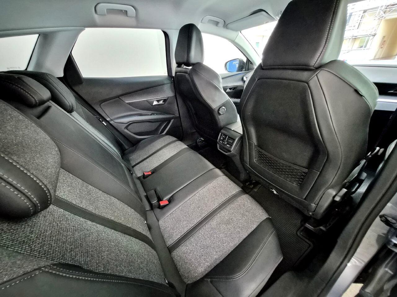 Peugeot 3008 Allure 1.2 Full Optional 130cv