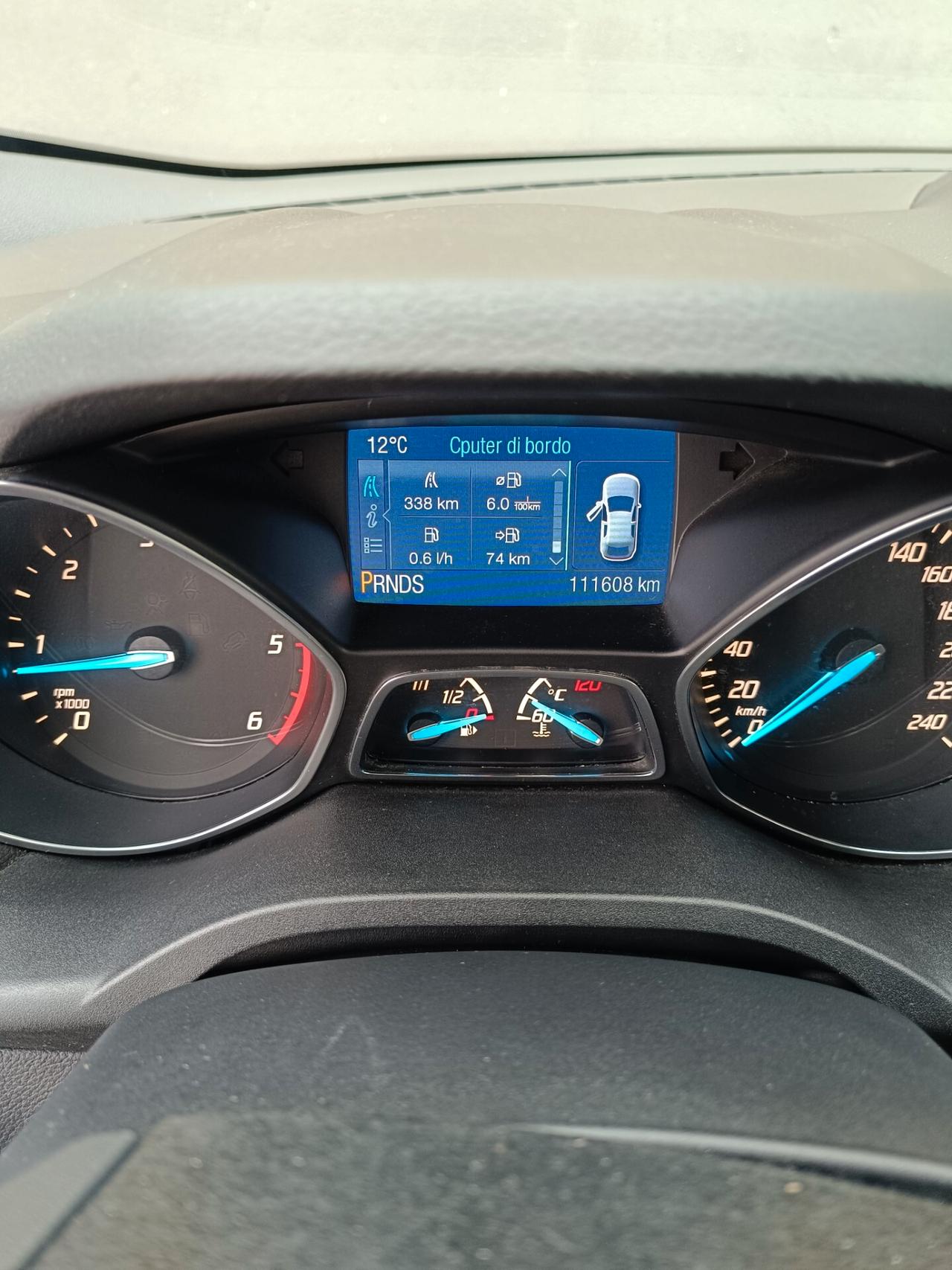 Ford Kuga 2.0 TDCI 140 CV 4WD Powershift Business