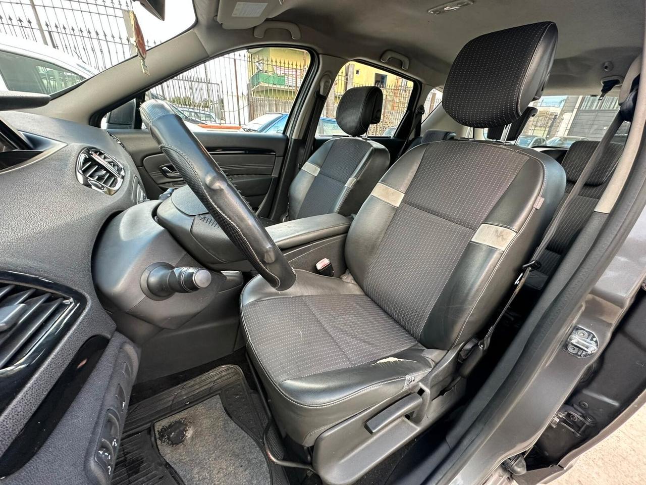 Renault Scenic 1.5 dCi 110CV Dynamique