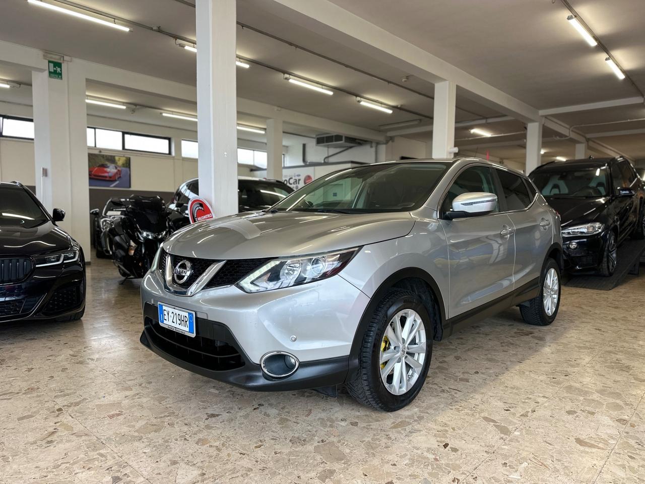 Nissan Qashqai 1.5 dCi Tekna 110cv 09/2015 Neopatentati