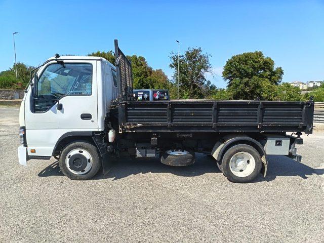 ISUZU NKR 77AE 3.0 TDI PC-RG Cabinato
