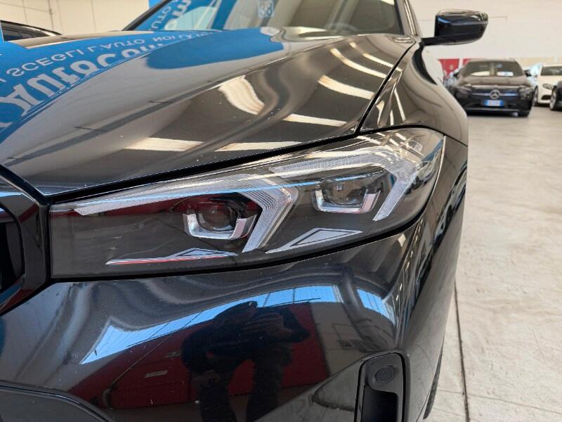 BMW Serie 3(G20/1-80/1) 320d 48V xDrive Touring...