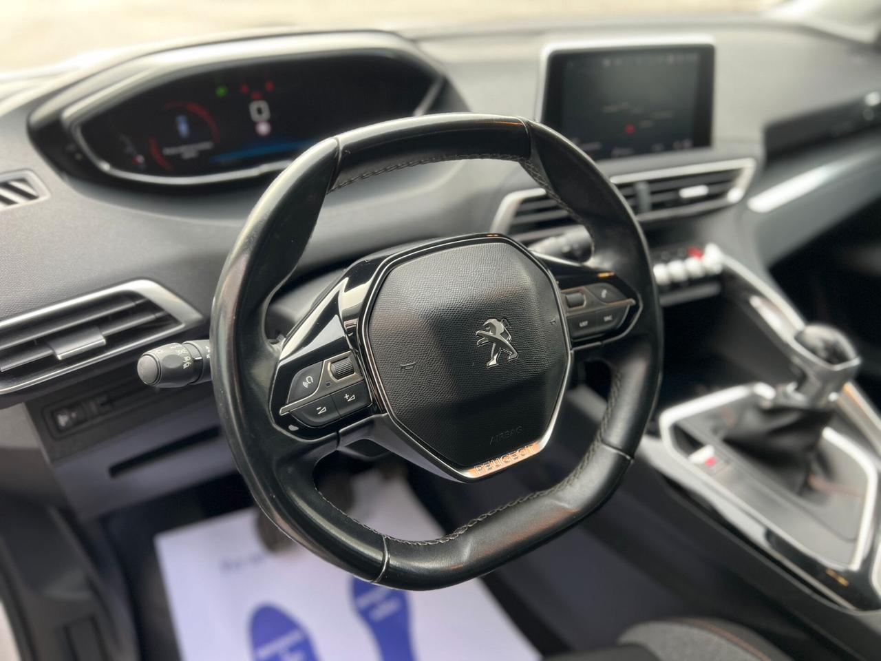 Peugeot 3008 BlueHDi 130 S&S Active