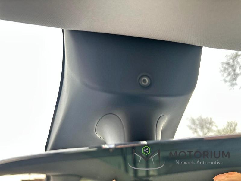 Tesla Model Y Performance AWD 75 KW 515 CV