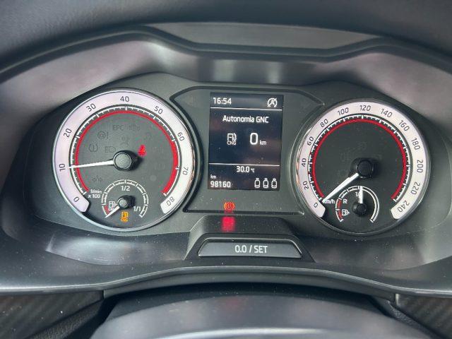 SKODA Kamiq 1.0 G-Tec Monte Carlo