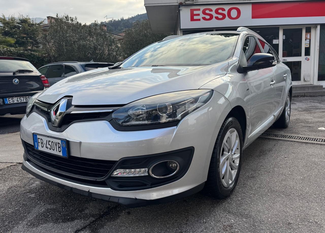 Renault Megane Mégane dCi 110CV EDC SporTour Limited