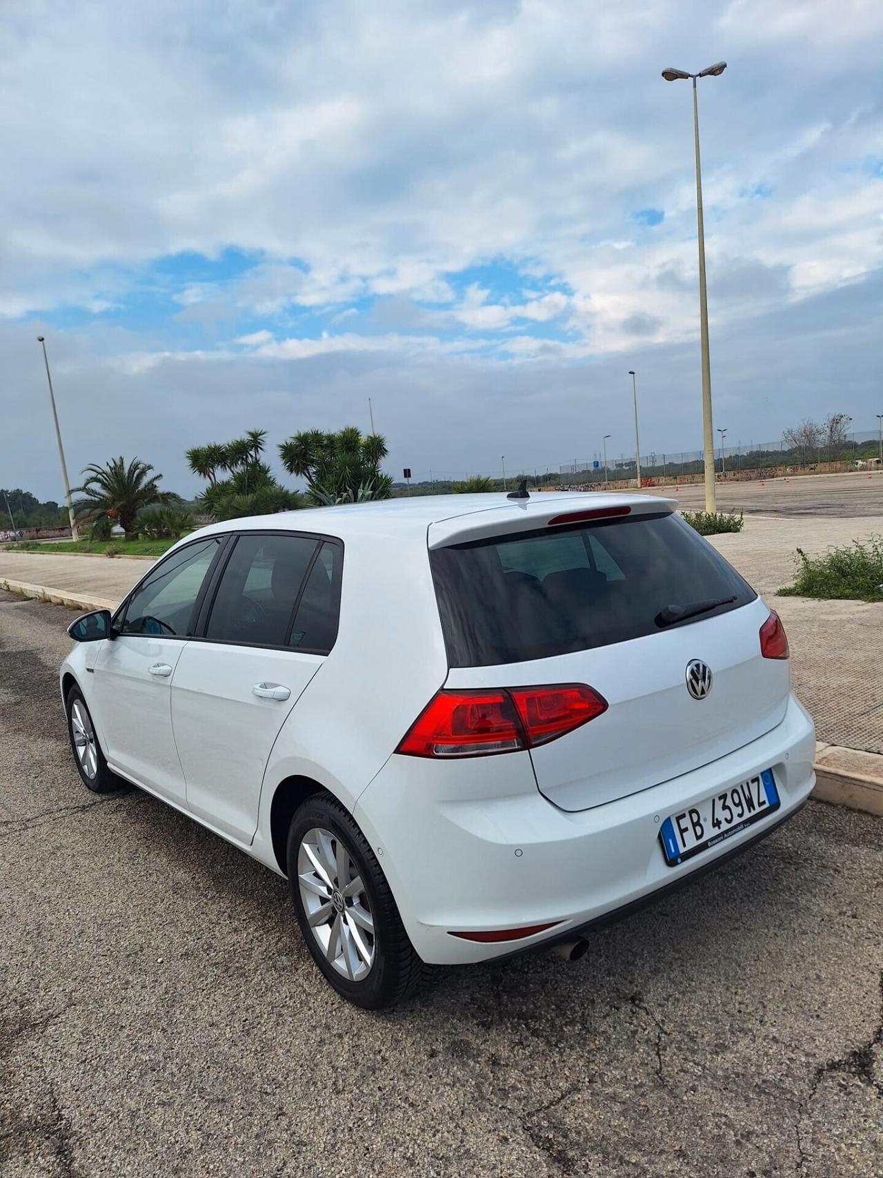 Volkswagen Golf 1.6 TDI 110 CV LOUNGE 11/2015