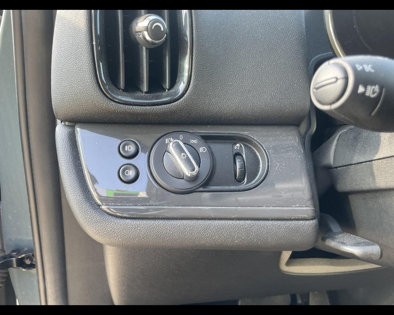 MINI Mini Countrym.(F60) - Mini 2.0 Cooper D Business Countryman