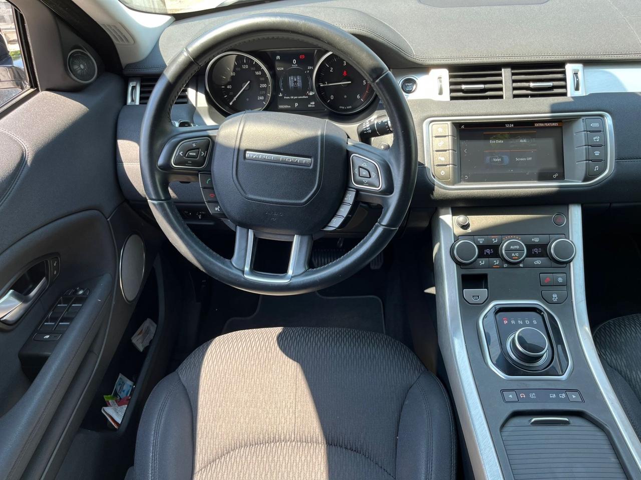 Land Rover Range Evoque 2.0 TD4 150 CV 5p. Pure
