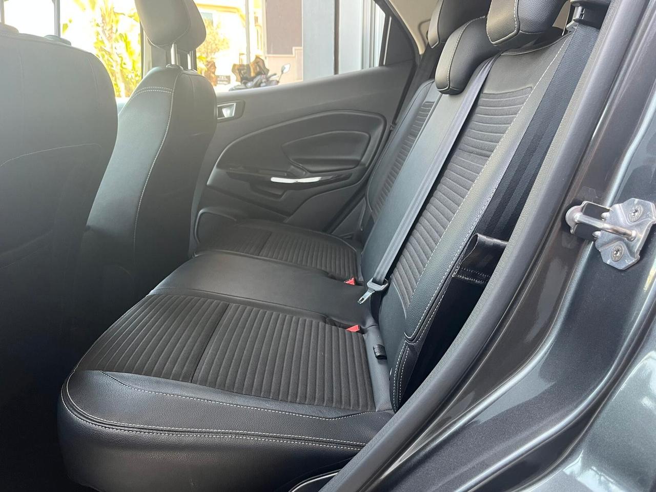 Ford EcoSport 1.5 TDCi 100 CV Titanium