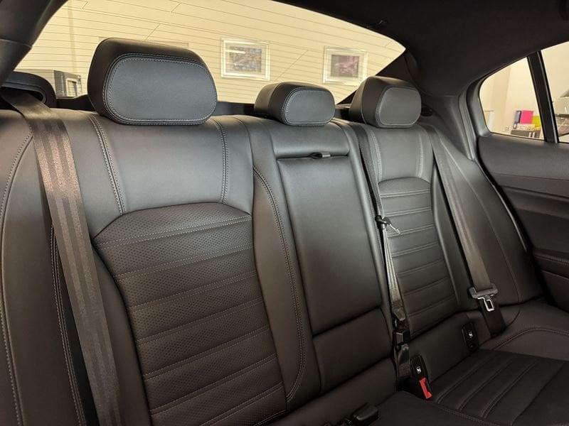 Alfa Romeo Giulia 2.2 Turbodiesel 210 CV AT8 Veloce