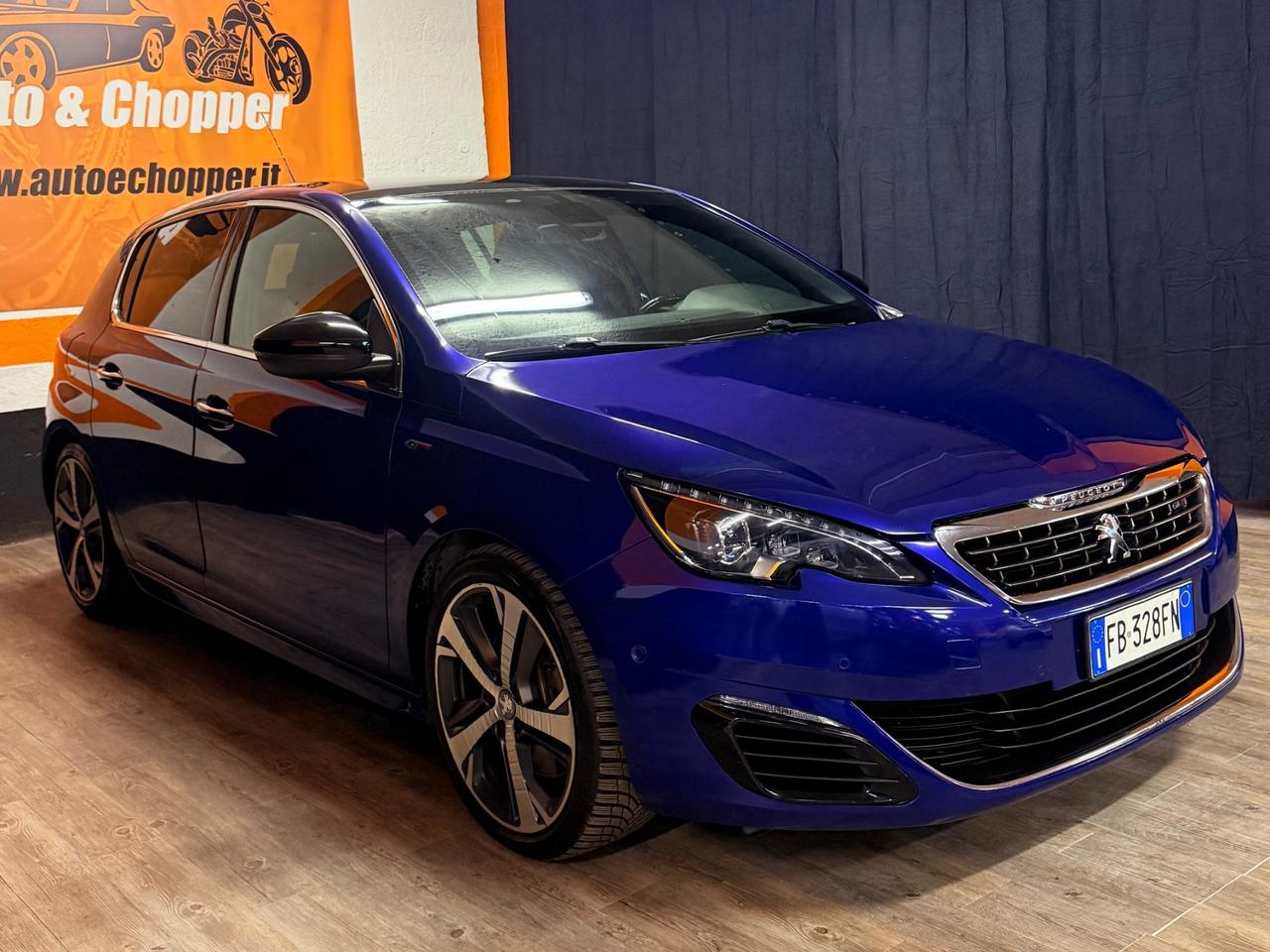 MERAVIGLIOSA PEUGEOT 308 GT CON TETTO PANORAMICO CON 128.162 KM