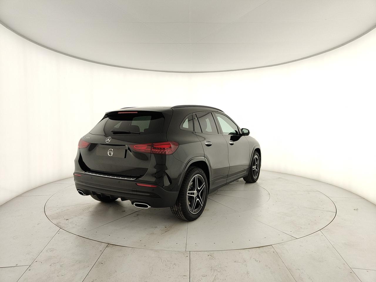 Mercedes-Benz GLA 200 d