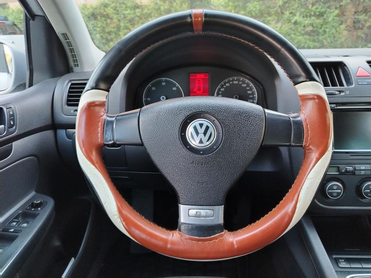 Volkswagen Golf 2.0 TDI DPF 5p. GT Sport