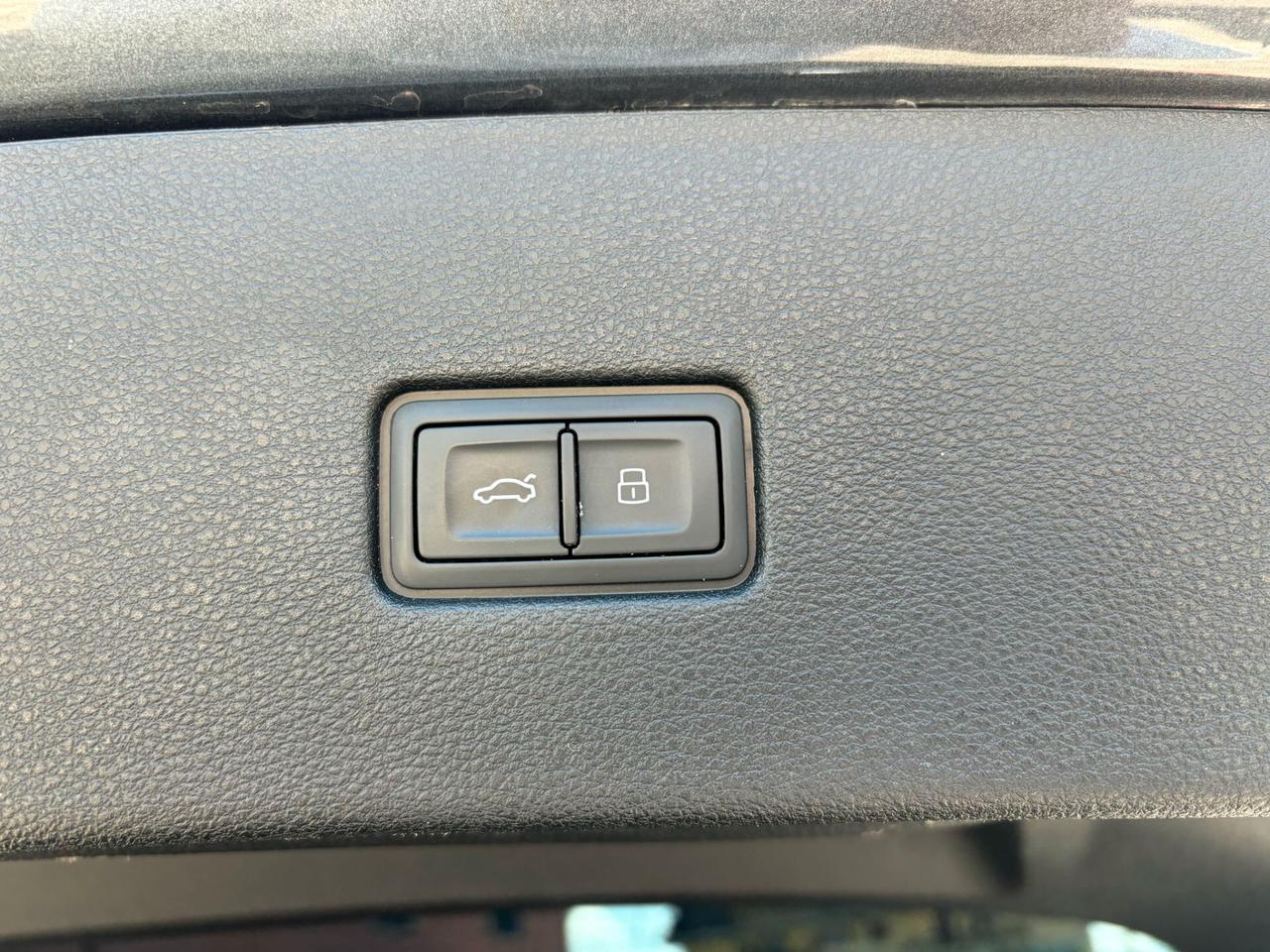 Audi Q8 50 TDI 286 CV quattro tiptronic Sport