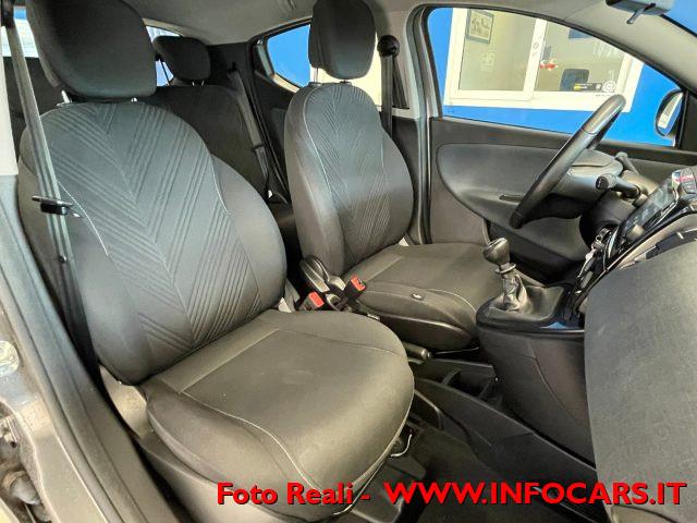 LANCIA Ypsilon 1.0 FireFly 5 porte S&S Hybrid Gold PROMO !!