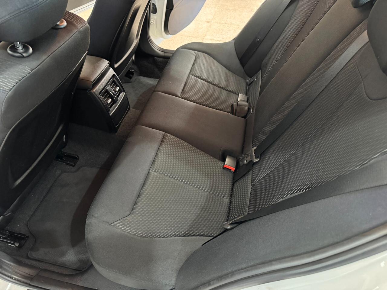 Bmw 114 114d Unique 95 cv. Navi OK NEOPATENTATI