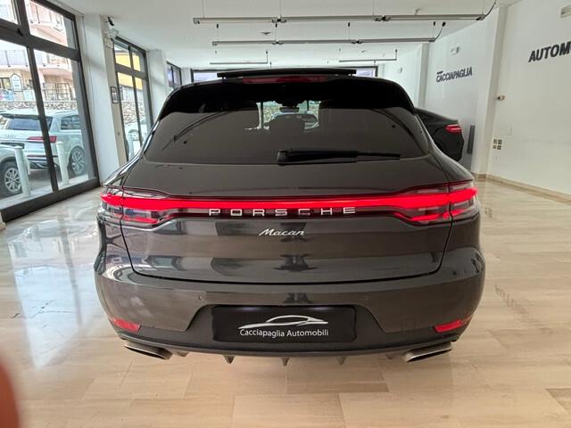 Porsche Macan 2.0 245cv pdk 2021