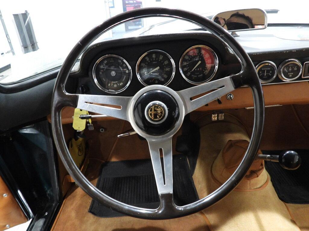 Alfa Romeo Spider GIULIA SPRINT SPECIALE TIPO 101.21