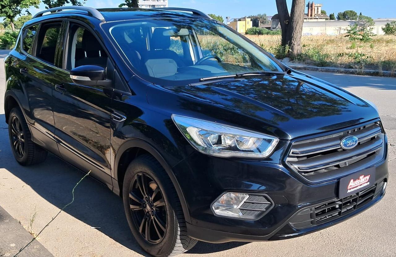 Ford KUGA 1.5 TDCI 120cv Powershift