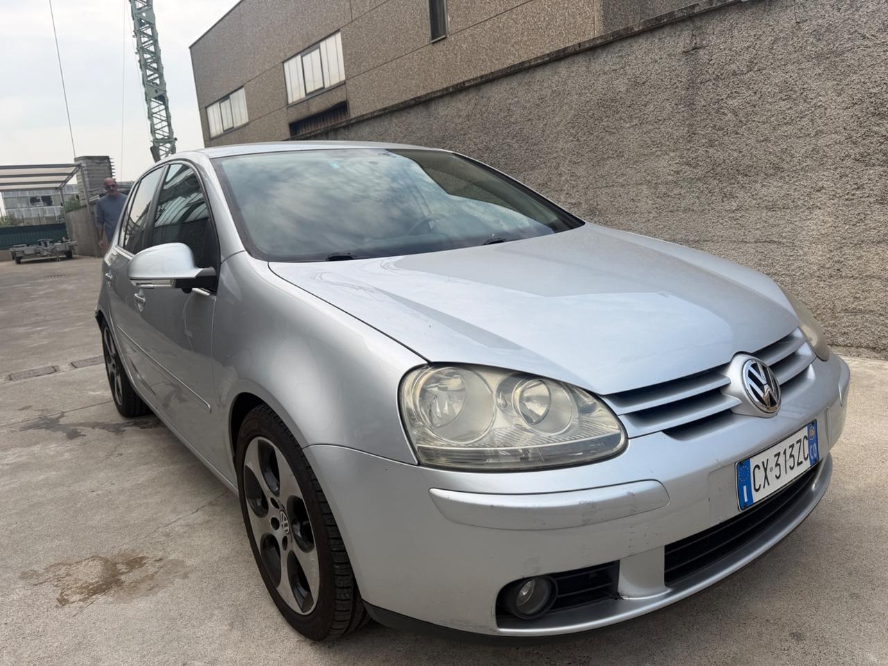 VW GOLF V 2.0TDI CERCHI 17 GTI