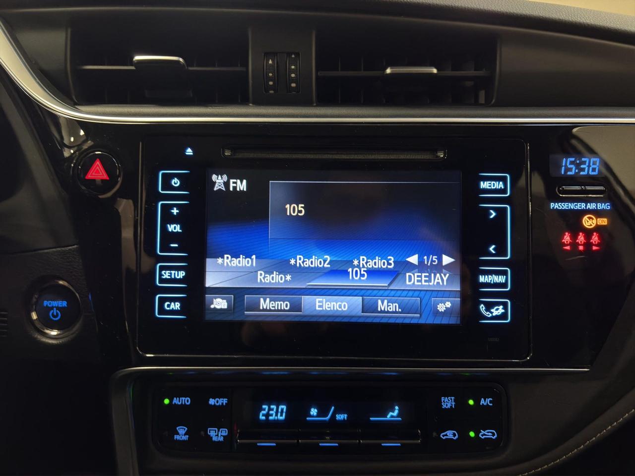 Toyota Auris 1.8h Active cvt