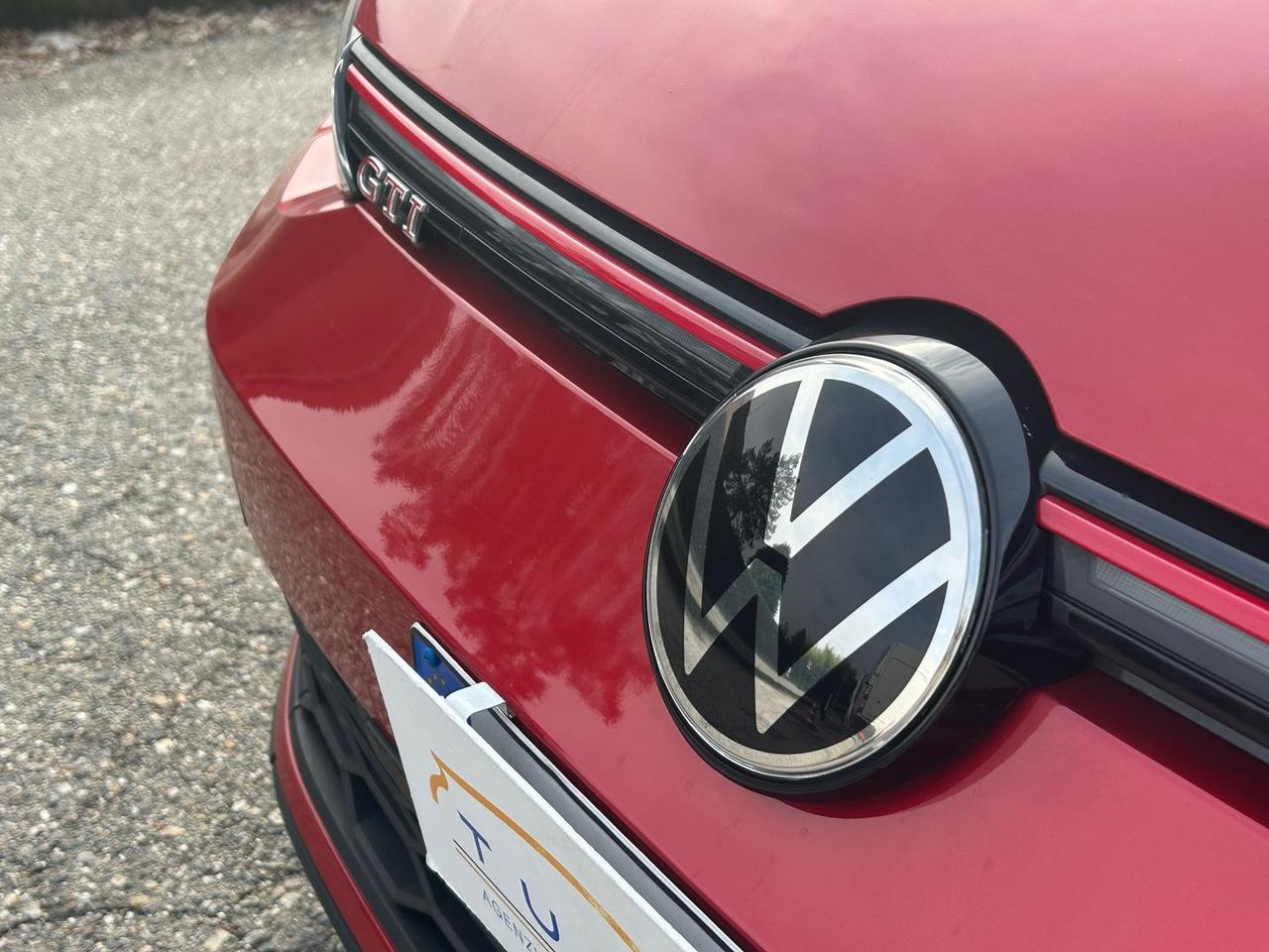 Volkswagen Golf GTI Ultimate 2.0 TSI GTI #9702