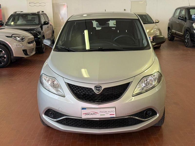 Lancia Ypsilon 1.2 69cv Silver