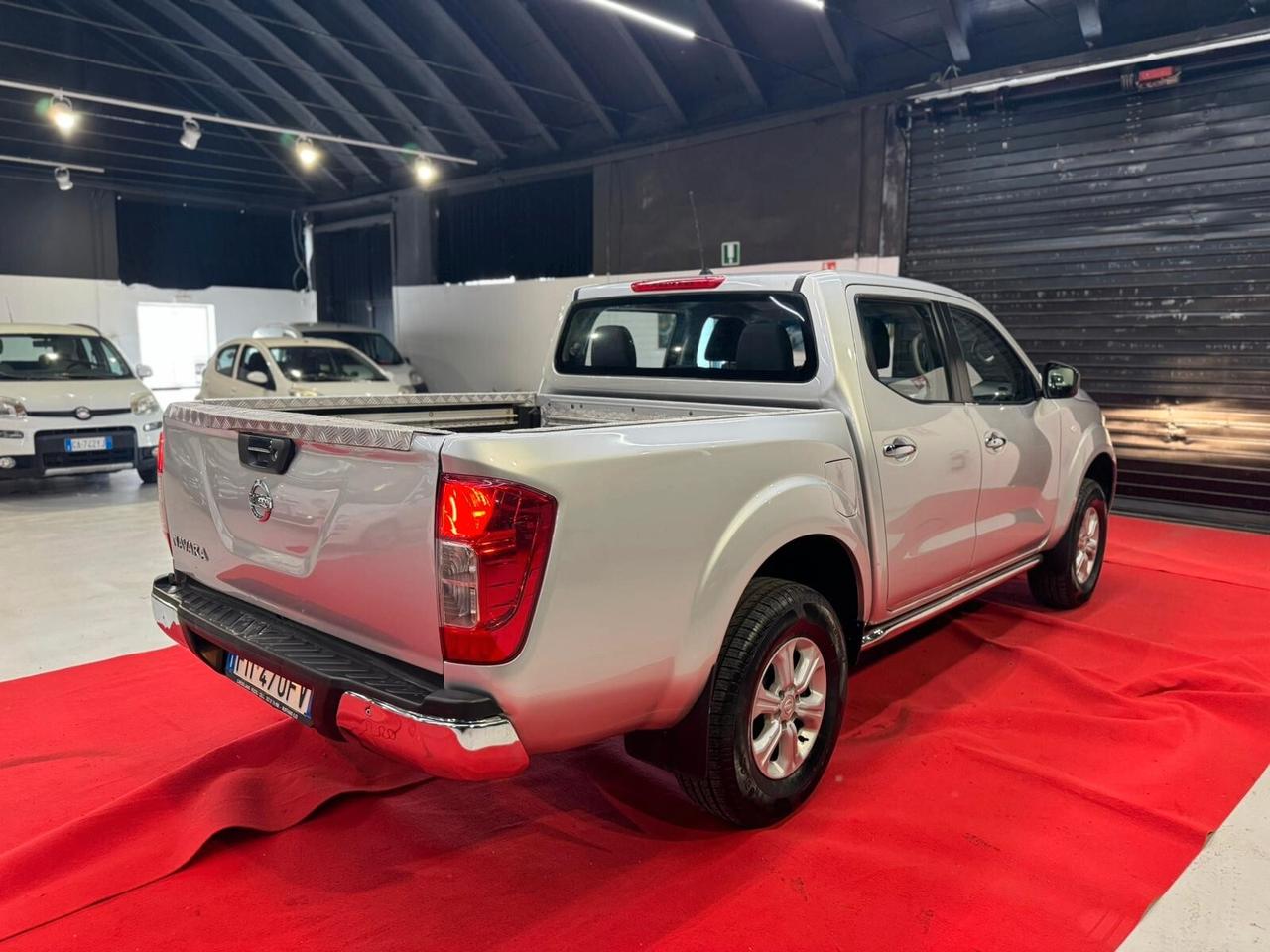 NISSAN NAVARA DOUBLE CAB