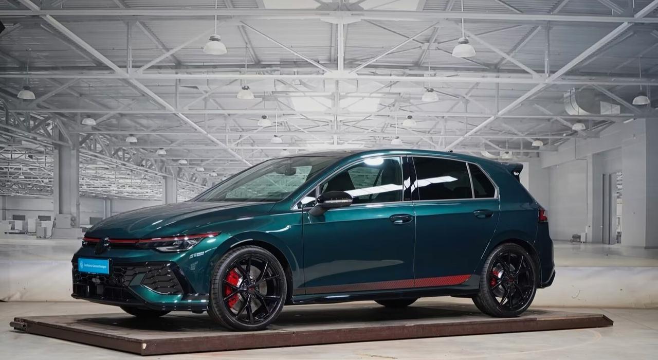 Volkswagen Golf GTI 2.0 TSI DSG Edition 50 CLUBSPORT/ TETTO/ HEAD-UP/ HARMAN & KARDON/ 360°