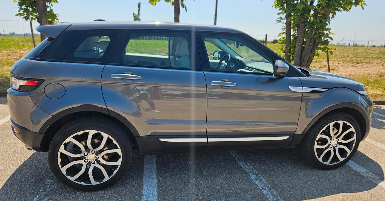 Land Rover Range Evoque 2.2 TD4 5p. Dynamic