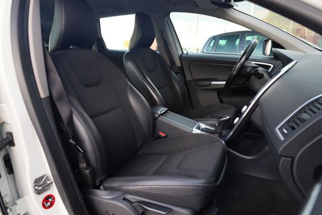 VOLVO XC60 D4 Geartronic Business