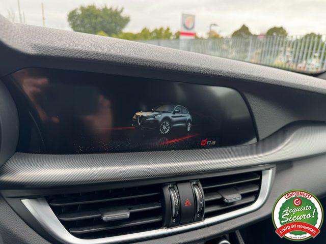 ALFA ROMEO Stelvio 2.2 Q4 AT8 210cv Veloce Pinze Gialle