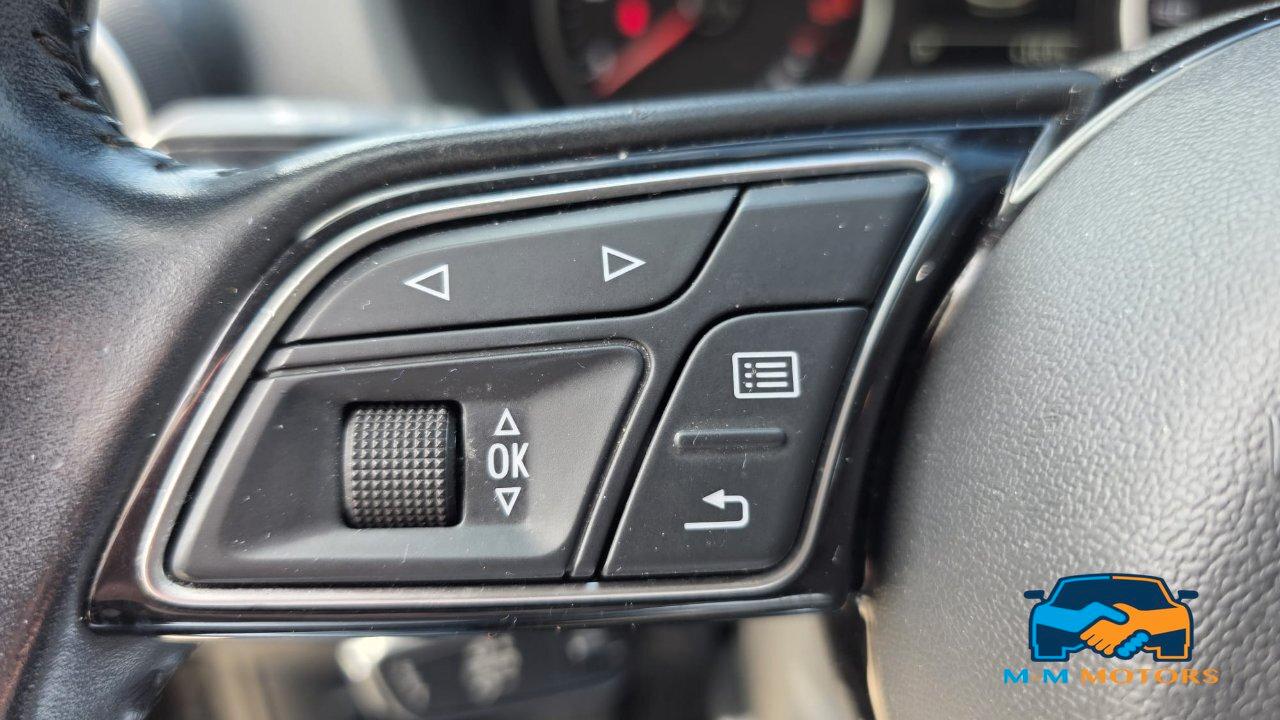 Audi Q2 30 1.6 tdi Business s-tronic my20