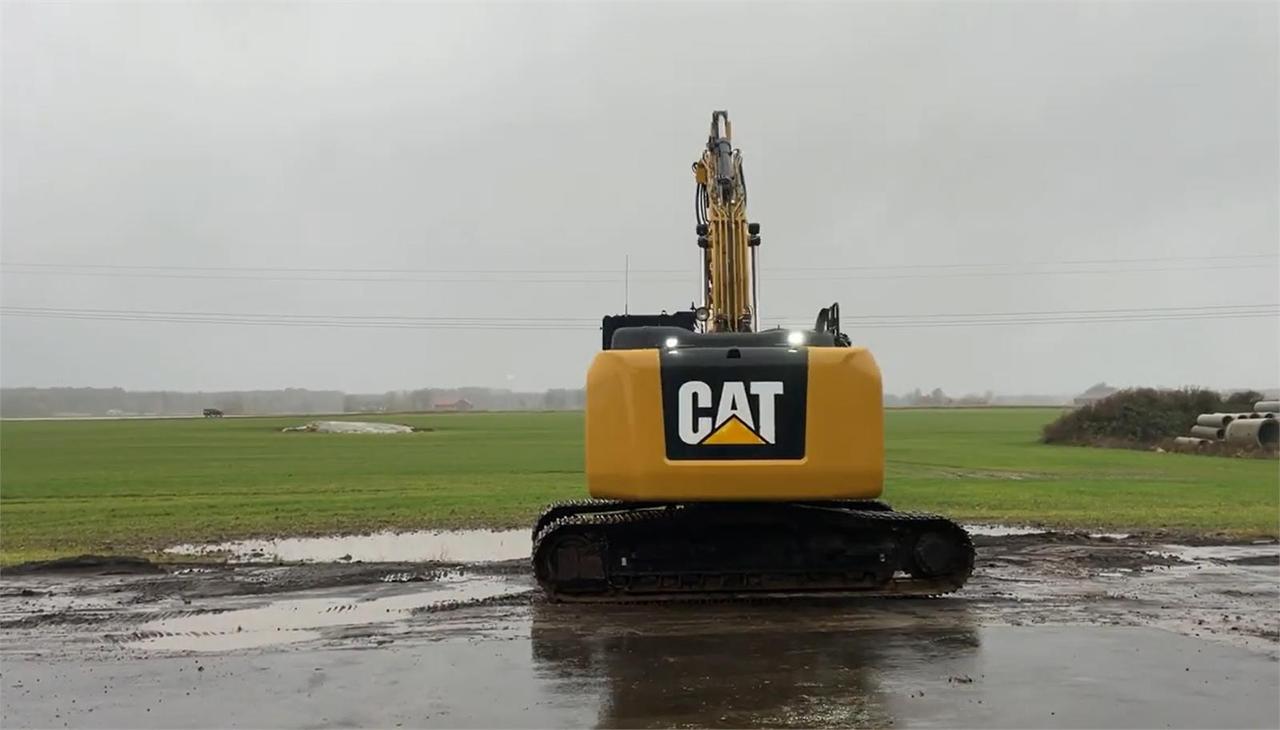 Caterpillar 323EL