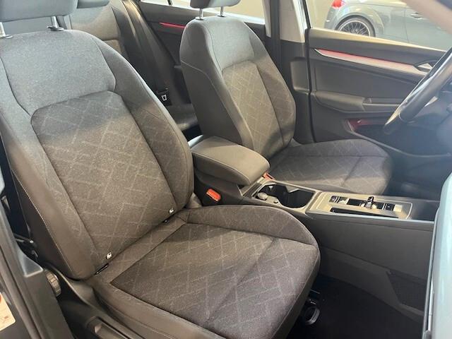 Volkswagen Golf 2.0 TDI DSG SCR Life 115 CV