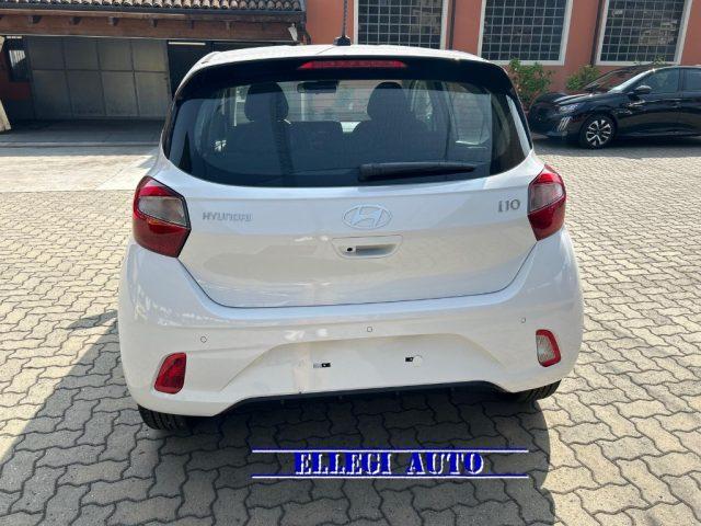 HYUNDAI i10 1.0 63 CV Connectline KM 0