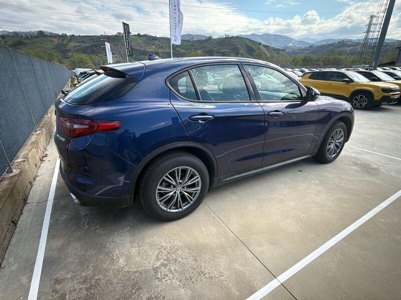 Alfa Romeo Stelvio 2.2 JTDM 190HP ATX AWD BASE BUSINESS