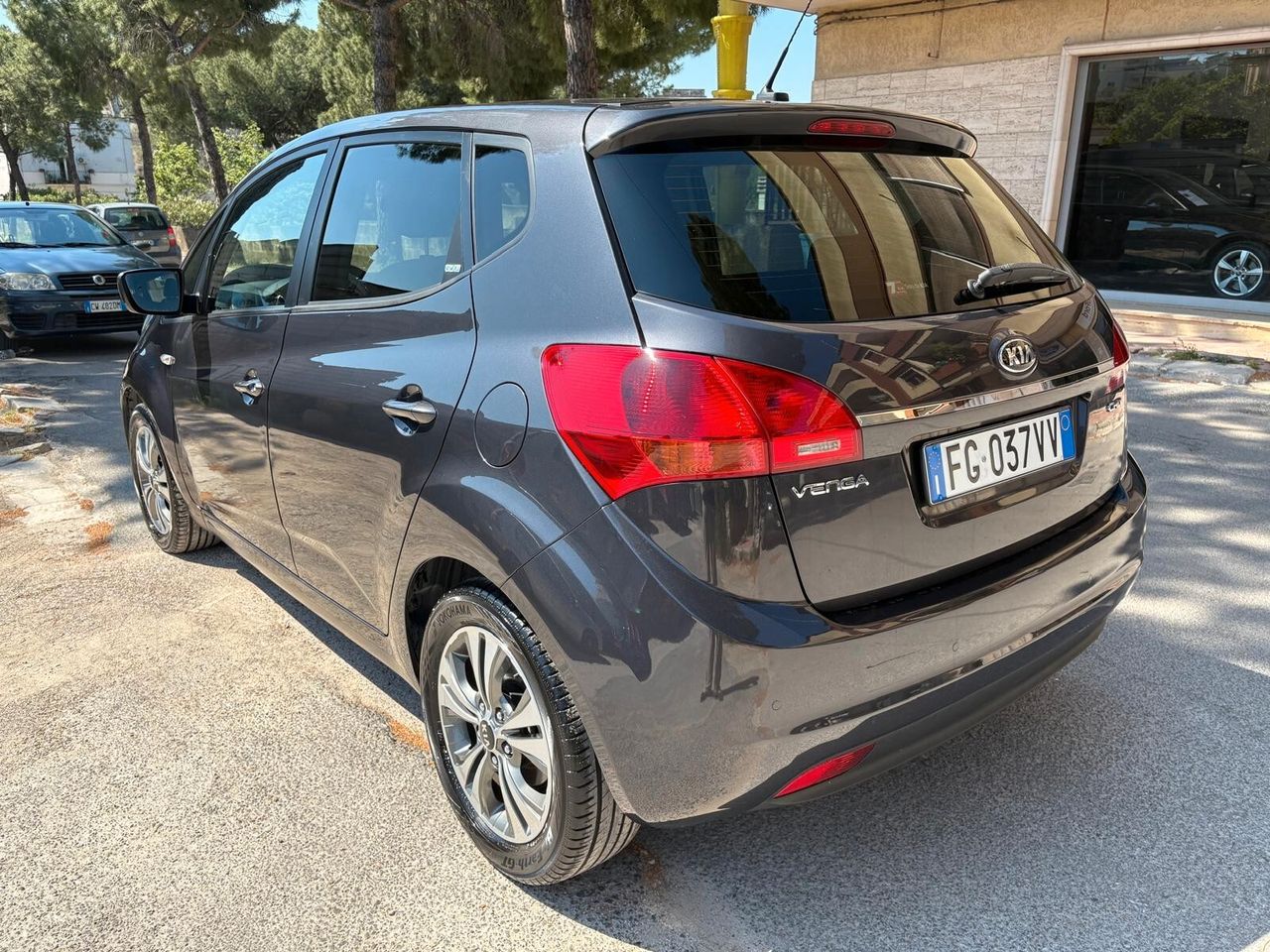 Kia Venga 2017 photo 4