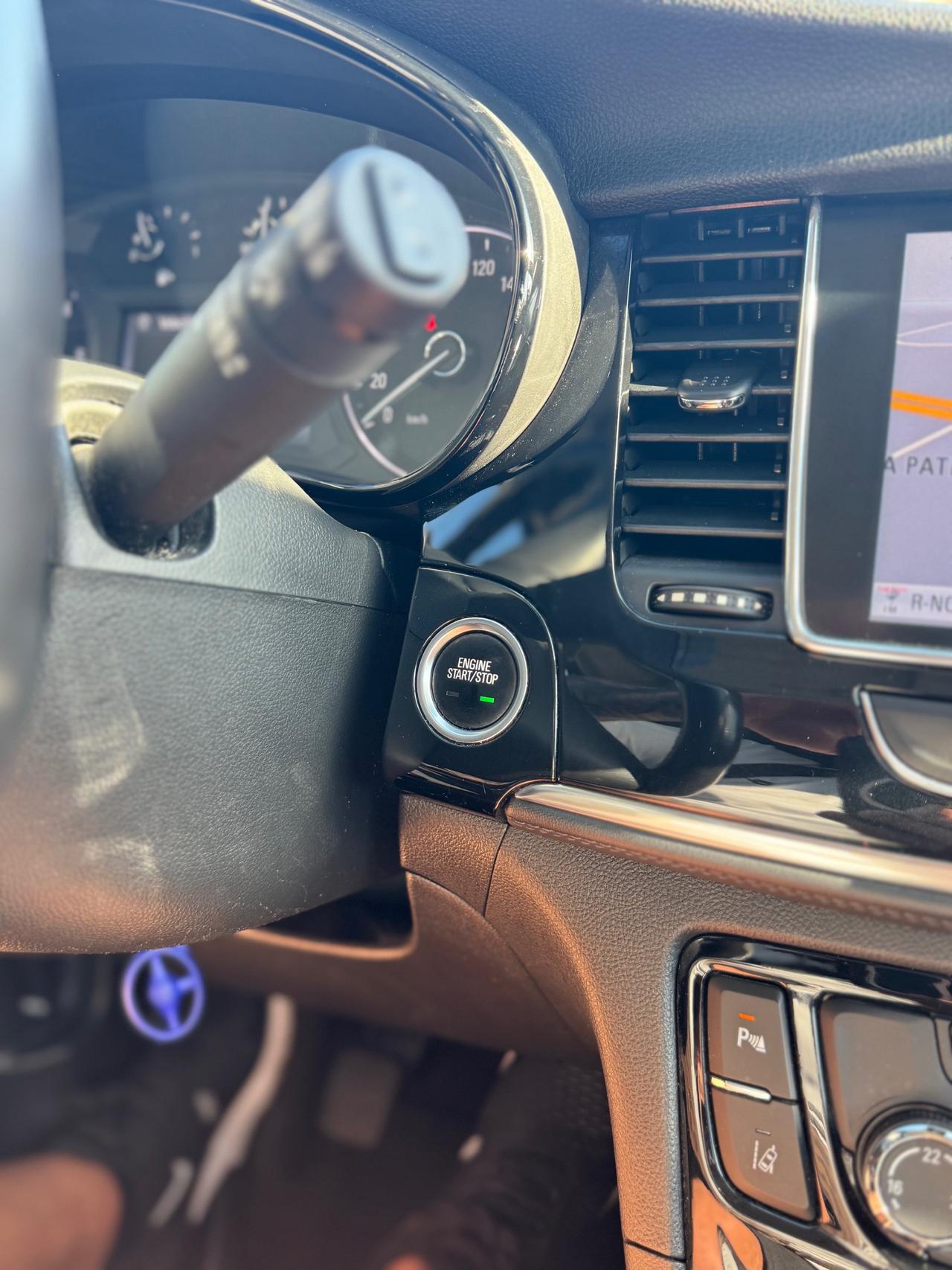 Opel Adam 1.4 Jam Gpl-tech 87cv E6