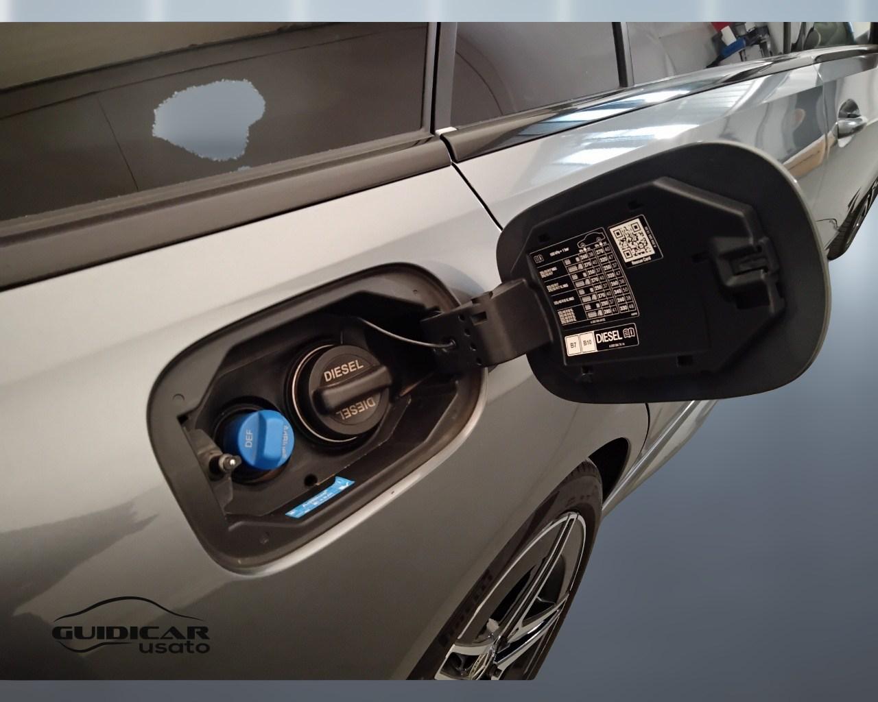 Mercedes-Benz Classe C-S206 SW 2021 - C SW 220 d mhev Premium Pro auto