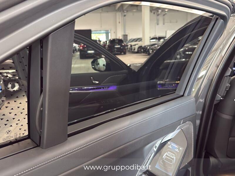 BMW Serie 7 G70 2022 740d mhev xdrive MSport Pro auto