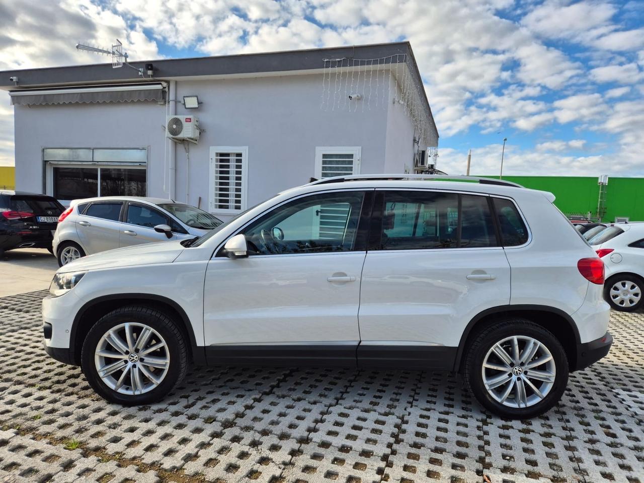 Volkswagen Tiguan 2.0 TDI 140 CV Sport & Style BlueMotion Technology